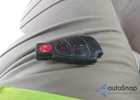 2006 Mercedes-Benz E 350 4Matic z USA, uszkodzony, nr VIN WDBUH87J46X183537